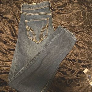Mid rise supper skinny hollister classic stretch jeans